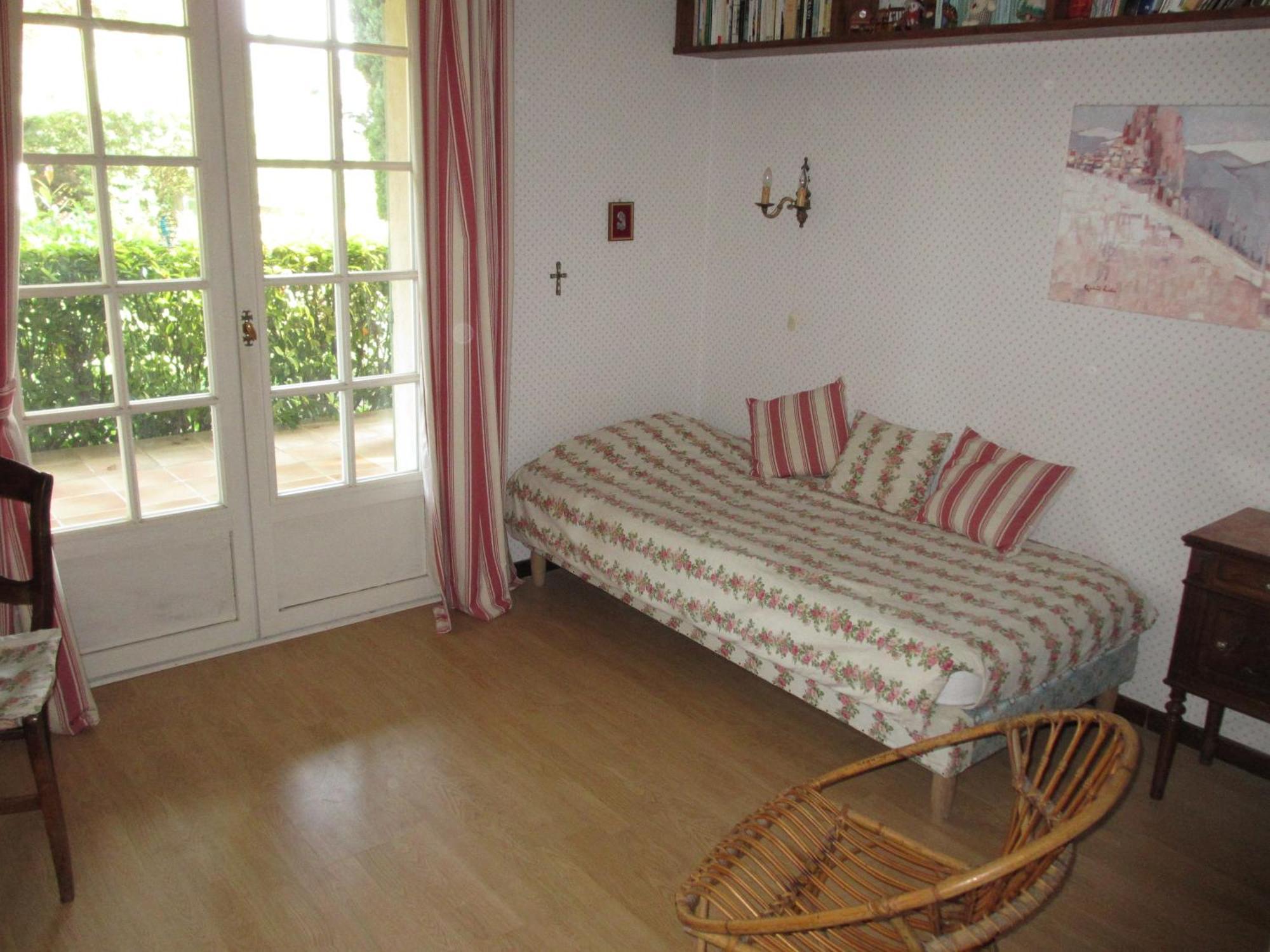 Clos Sainte-Garde Saint Didier  Room photo
