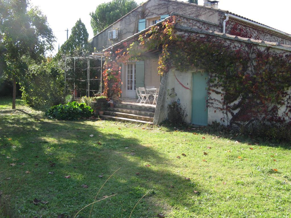 Clos Sainte-Garde Saint Didier  Exterior photo